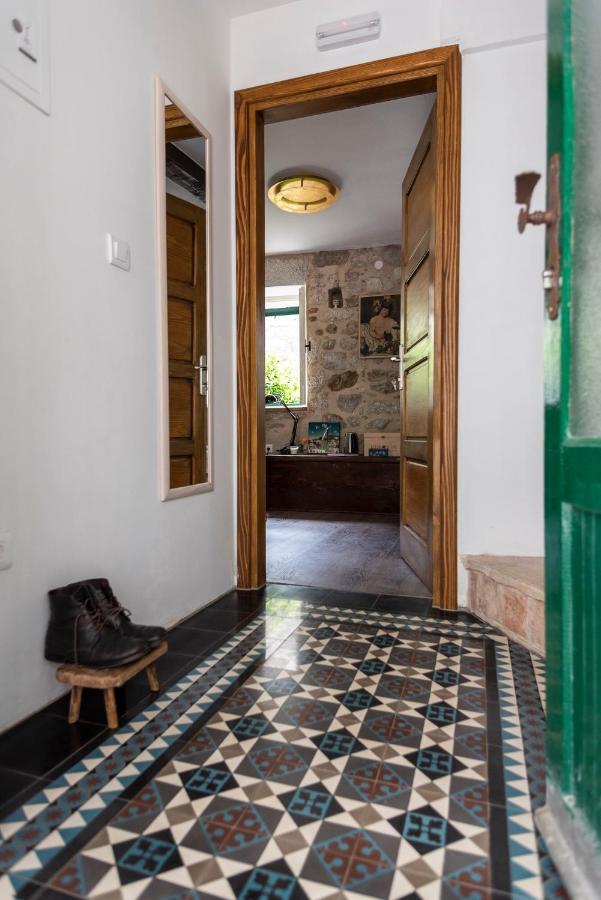 Guesthouse Nina Kaštel Novi Dış mekan fotoğraf